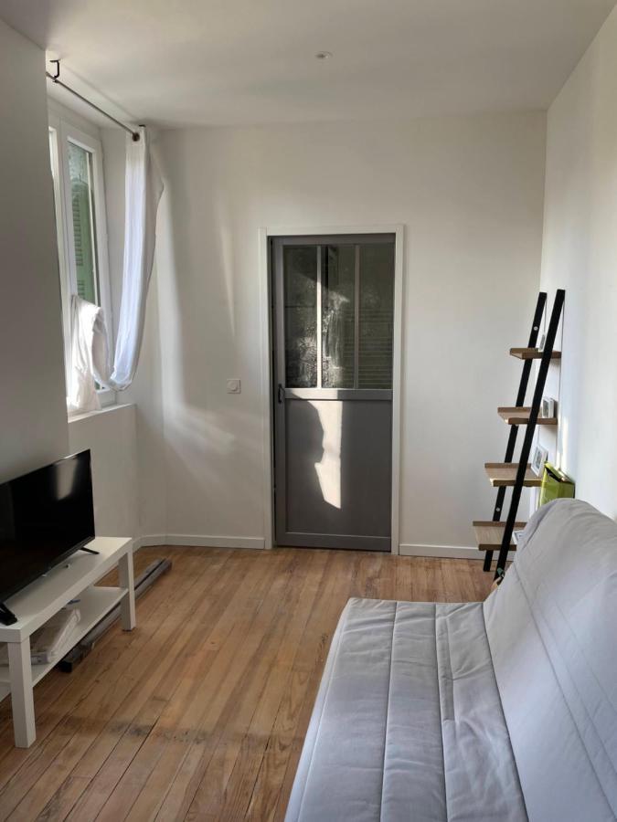 Charmant Studio Proche Centre Ville Et Gare Lourdes Eksteriør bilde