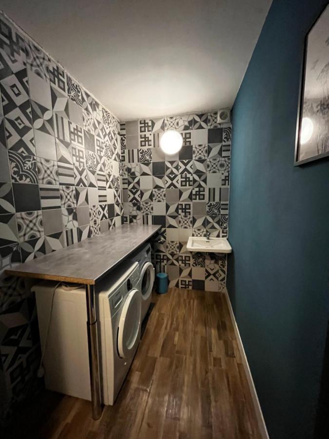 Charmant Studio Proche Centre Ville Et Gare Lourdes Eksteriør bilde